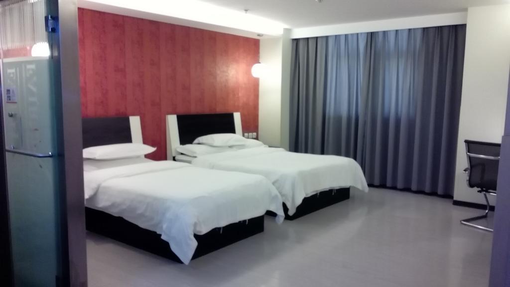 Fairyland Hotel Dongfeng Plaza Kunming Chambre photo