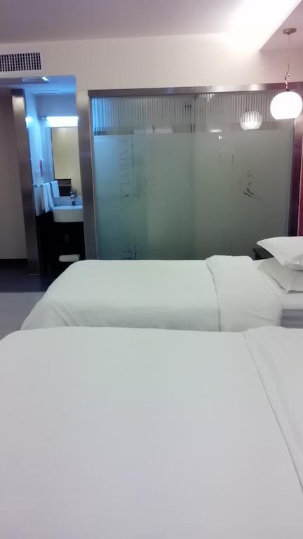 Fairyland Hotel Dongfeng Plaza Kunming Chambre photo