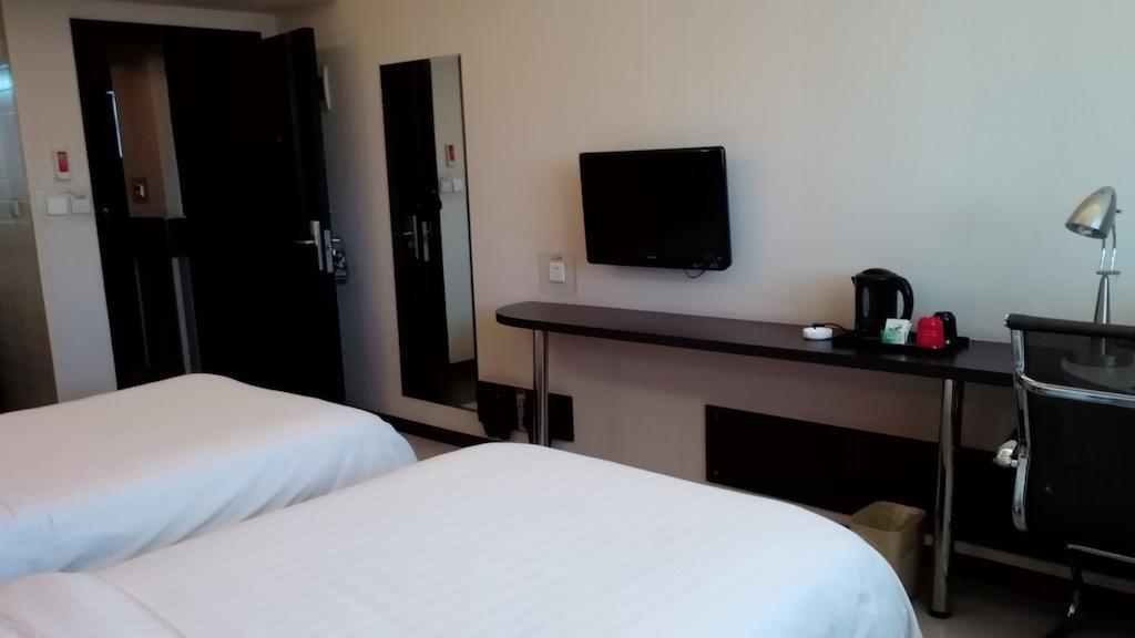 Fairyland Hotel Dongfeng Plaza Kunming Chambre photo