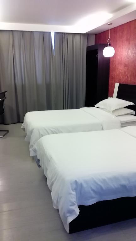 Fairyland Hotel Dongfeng Plaza Kunming Extérieur photo